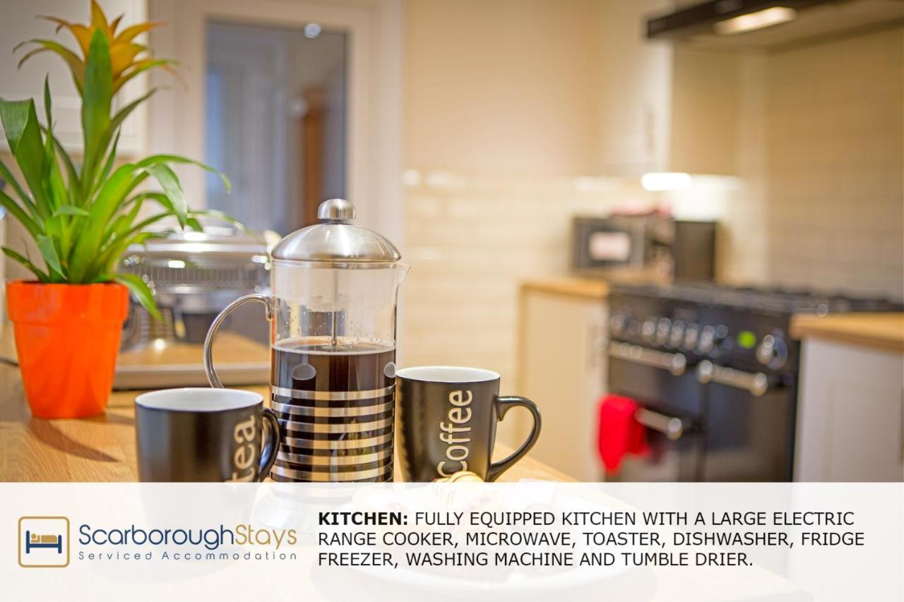 Scarborough Stays - Luxury Townhouse Ideal For Large Groups - Hot Tub Εξωτερικό φωτογραφία